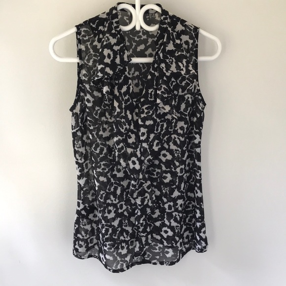 MEXX sleeveless blouse | size:6 - Picture 1 of 3